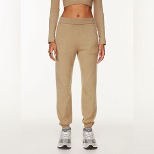 Babaton | High-rise knit Rodin Jogger | Constant Camel